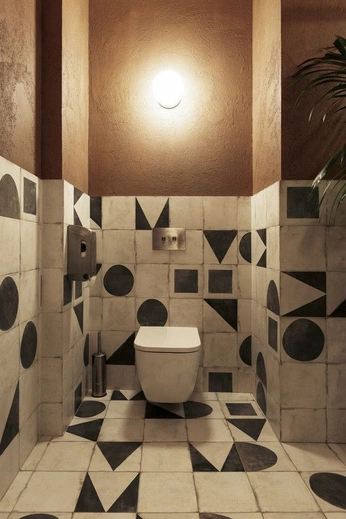 A cover of "TOILETTES" cluster. The owner is emmadm. The cluster consists of 8 elements.