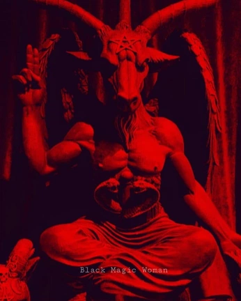 A cover of "👹" cluster. The owner is soulsticio.111. The cluster consists of 17 elements.