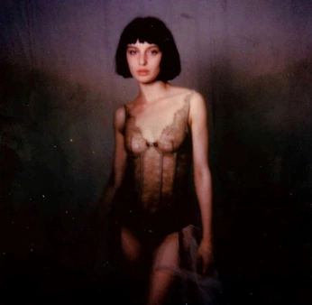 A cover of "Goth" cluster. The owner is syarifwulff. The cluster consists of 8 elements.