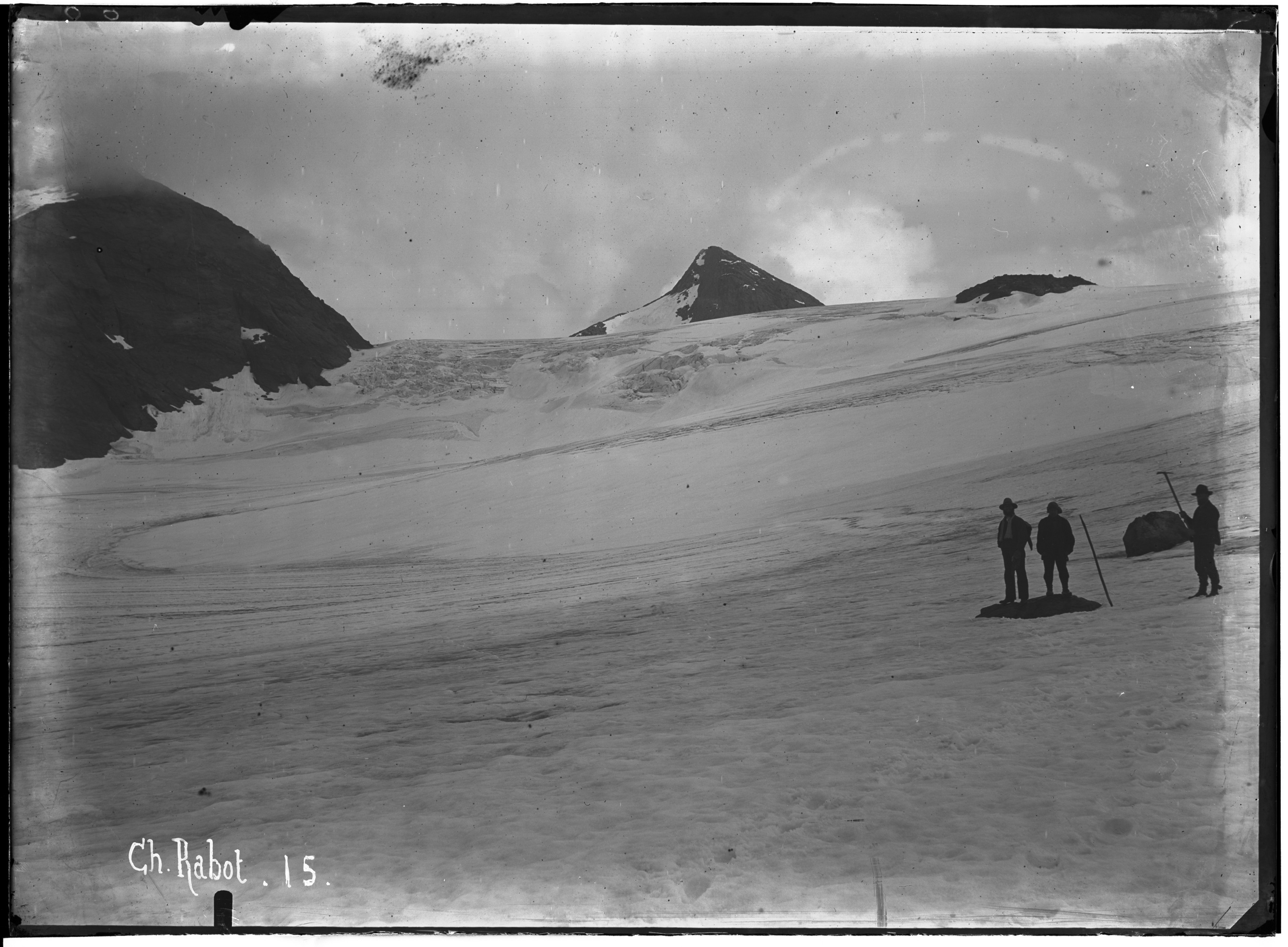Upper part of Vestre Okstindbreen