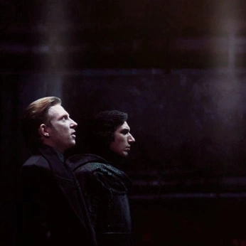 A cover of "SW: Kylux" cluster. The owner is akwardtractor. The cluster consists of 63 elements.