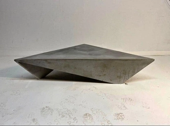 A cover of "Form" cluster. The owner is fraaaasier. The cluster consists of 1 element.