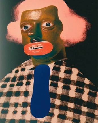 A cover of "eccentric "d"" cluster. The owner is cohenrx. The cluster consists of 24 elements.