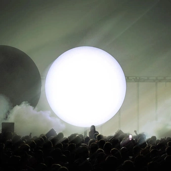 A cover of "Event" cluster. The owner is emeliefrank. The cluster consists of 2 elements.