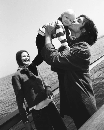 A cover of "the clarks" cluster. The owner is tricia. The cluster consists of 33 elements.