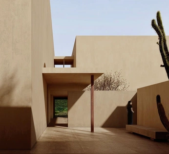 A cover of "beautiful moments in arc" cluster. The owner is zylinyolanda. The cluster consists of 4 elements.