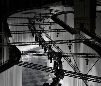 A cover of "Fashion Show" cluster. The owner is margotta. The cluster consists of 17 elements.