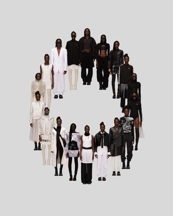 A cover of "Photography" cluster. The owner is btrzz. The cluster consists of 26 elements.