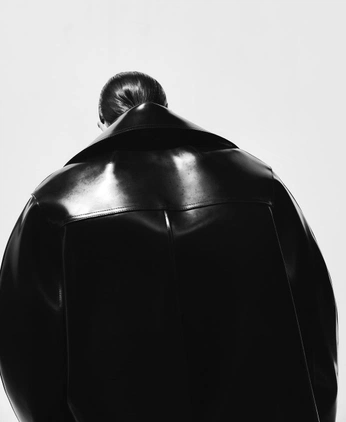 A cover of "KLEYM" cluster. The owner is mj.marine. The cluster consists of 30 elements.