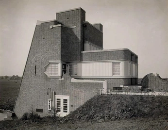 A cover of "Places" cluster. The owner is shashbrahmbhatt. The cluster consists of 14 elements.