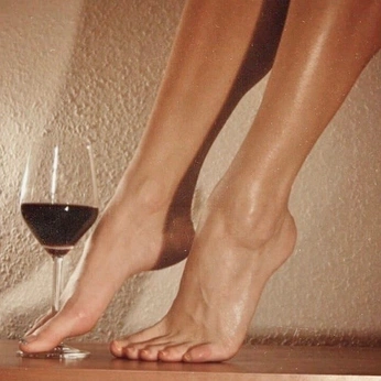 A cover of "Photo inspiration" cluster. The owner is lilianan. The cluster consists of 2 elements.