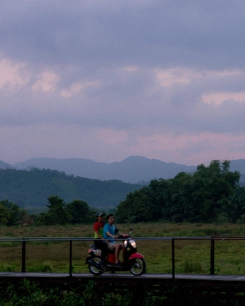 A cover of "aesthetic ☆" cluster. The owner is bri.aishstudio. The cluster consists of 1 element.