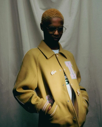 A cover of "features2" cluster. The owner is justenturner. The cluster consists of 9 elements.