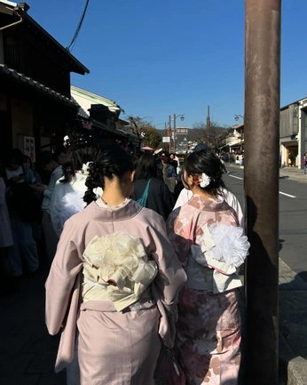 A cover of "Japan" cluster. The owner is garyrust. The cluster consists of 4 elements.