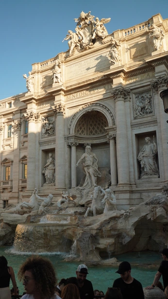 A cover of "Roma" cluster. The owner is crisara. The cluster consists of 19 elements.