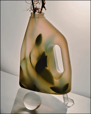 A cover of "Rubber" cluster. The owner is jeunegilles. The cluster consists of 43 elements.