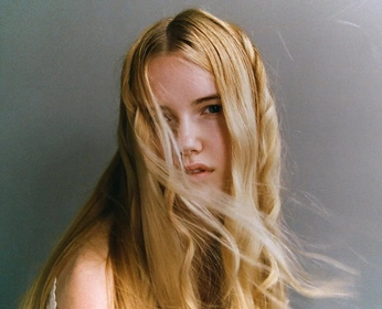 A cover of "photography" cluster. The owner is giacosuito. The cluster consists of 194 elements.