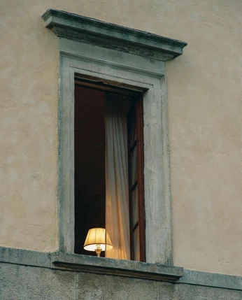 A cover of "Finestre" cluster. The owner is blook. The cluster consists of 29 elements.