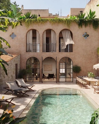 A cover of "design" cluster. The owner is shanimoon. The cluster consists of 10 elements.