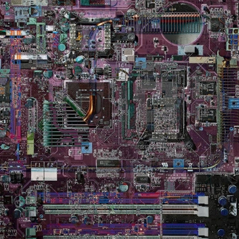 A cover of "TECH | CIRCUITS | GADGET" cluster. The owner is silverf0xii. The cluster consists of 11 elements.