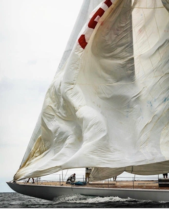 A cover of "sailing" cluster. The owner is mally. The cluster consists of 18 elements.