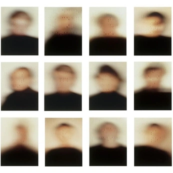 A cover of "Portrait Gallery" cluster. The owner is noornachtergaele. The cluster consists of 23 elements.