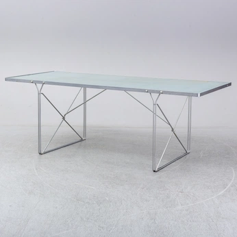 A cover of "Furniture" cluster. The owner is crewave. The cluster consists of 2 elements.