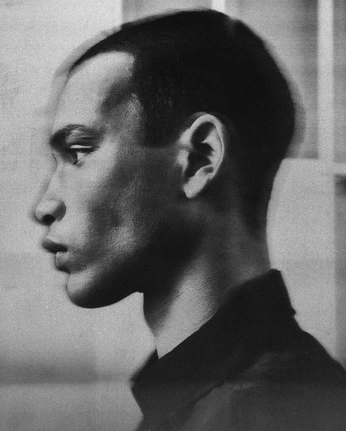 A cover of "Portraits" cluster. The owner is ines.srdh. The cluster consists of 5 elements.