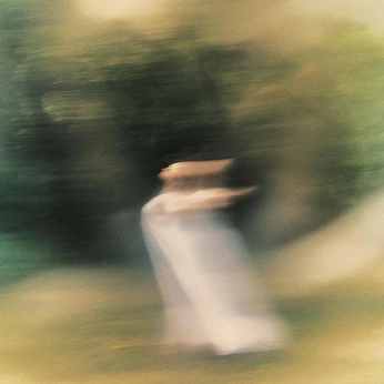 A cover of "Spirit+" cluster. The owner is notbylght. The cluster consists of 161 elements.