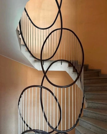 A cover of "yummy interiors" cluster. The owner is brigitteshokouhi. The cluster consists of 44 elements.