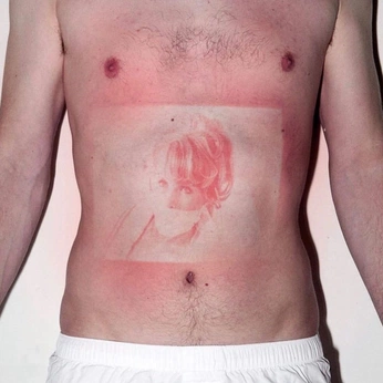 A cover of "Ghoul" cluster. The owner is ghoulfeare. The cluster consists of 32 elements.