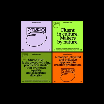 A cover of "Color Palettes" cluster. The owner is imcarolina. The cluster consists of 16 elements.