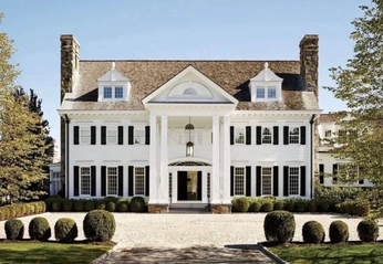 A cover of "DreamHomes" cluster. The owner is spaceantelope. The cluster consists of 9 elements.