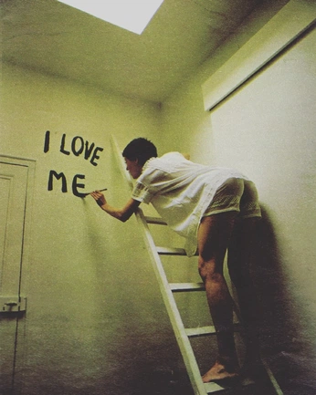 A cover of "Semesteraufgabe Typo" cluster. The owner is fabienneschira. The cluster consists of 4 elements.