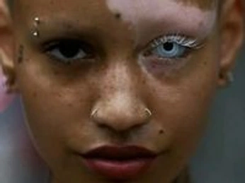 A cover of "Drawing reference" cluster. The owner is sofiaanemation. The cluster consists of 47 elements.