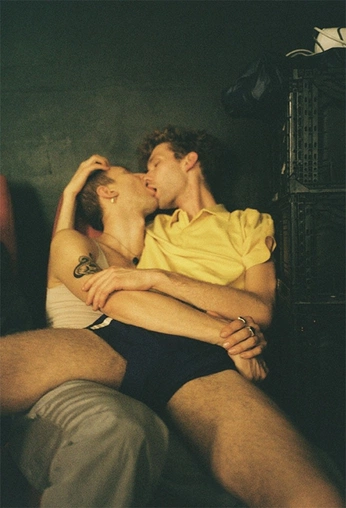 A cover of "Q" cluster. The owner is metalslugg. The cluster consists of 59 elements.