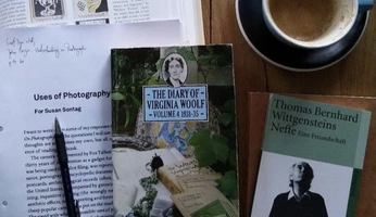 A cover of "Research as leisure" cluster. The owner is victoriabeukers. The cluster consists of 14 elements.