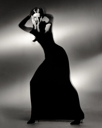 A cover of "nicc" cluster. The owner is oking. The cluster consists of 4 elements.