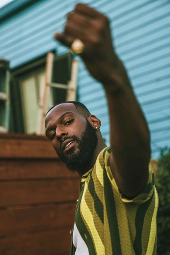 A cover of "Taylor Port" cluster. The owner is ashleycierraa. The cluster consists of 61 elements.