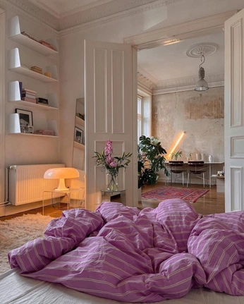 A cover of "Rooms" cluster. The owner is georgina.macia. The cluster consists of 5 elements.