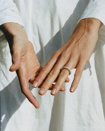 A cover of "Jewels" cluster. The owner is noramaafa. The cluster consists of 3 elements.