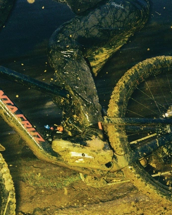 A cover of "MNT BIKE" cluster. The owner is snackfarmer. The cluster consists of 18 elements.