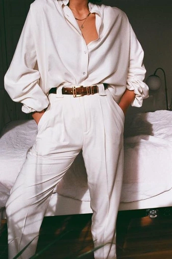 A cover of "sprezzatura" cluster. The owner is calicore. The cluster consists of 7 elements.