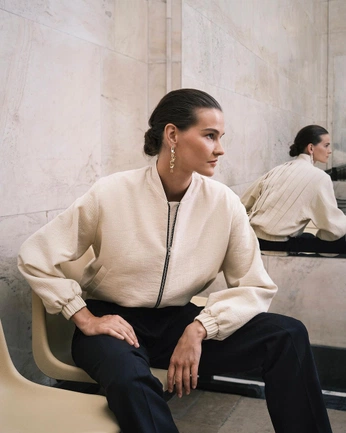 A cover of "campaign strategy" cluster. The owner is creativesarchive. The cluster consists of 21 elements.