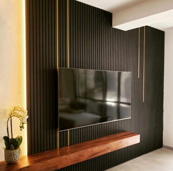 A cover of "Tv wall" cluster. The owner is asu77. The cluster consists of 6 elements.