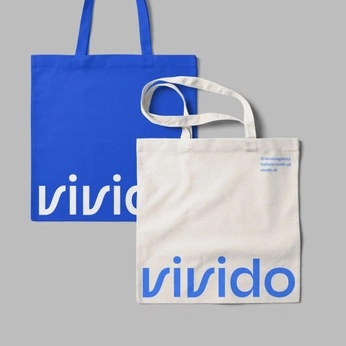 A cover of "naset" cluster. The owner is ecaliva. The cluster consists of 13 elements.