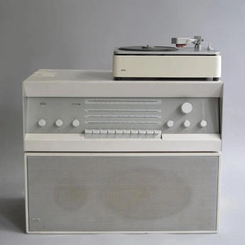 A cover of "Furniture" cluster. The owner is pajaro. The cluster consists of 7 elements.