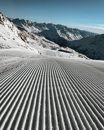 A cover of "sweat" cluster. The owner is jacob. The cluster consists of 10 elements.