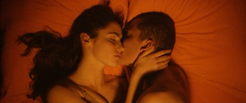 A cover of "love" cluster. The owner is jinrilov. The cluster consists of 39 elements.