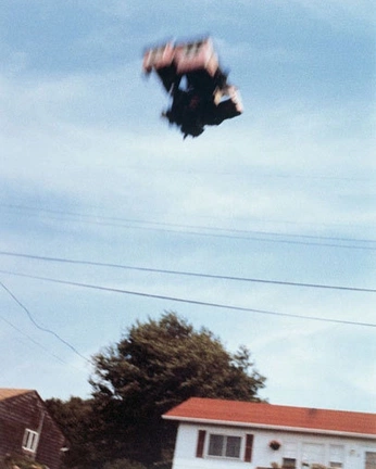 A cover of "LOOPY" cluster. The owner is wesobliv. The cluster consists of 15 elements.